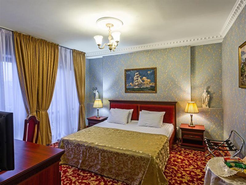 Boutique Hotel California (Adults Only) Odesa Exterior photo
